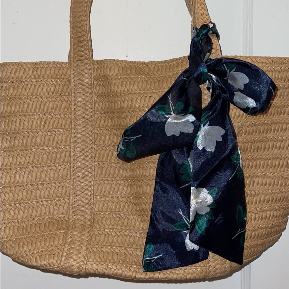 Basket Weave Tote - brand new never used